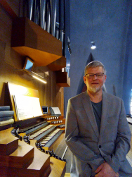 Martin Hertel an der Orgel von St. Bonifatius